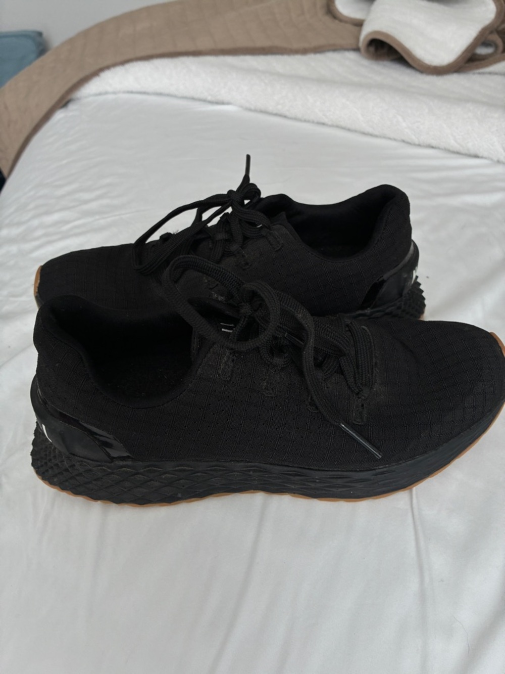 Women’s nobull shoes - Picture 5 of 6